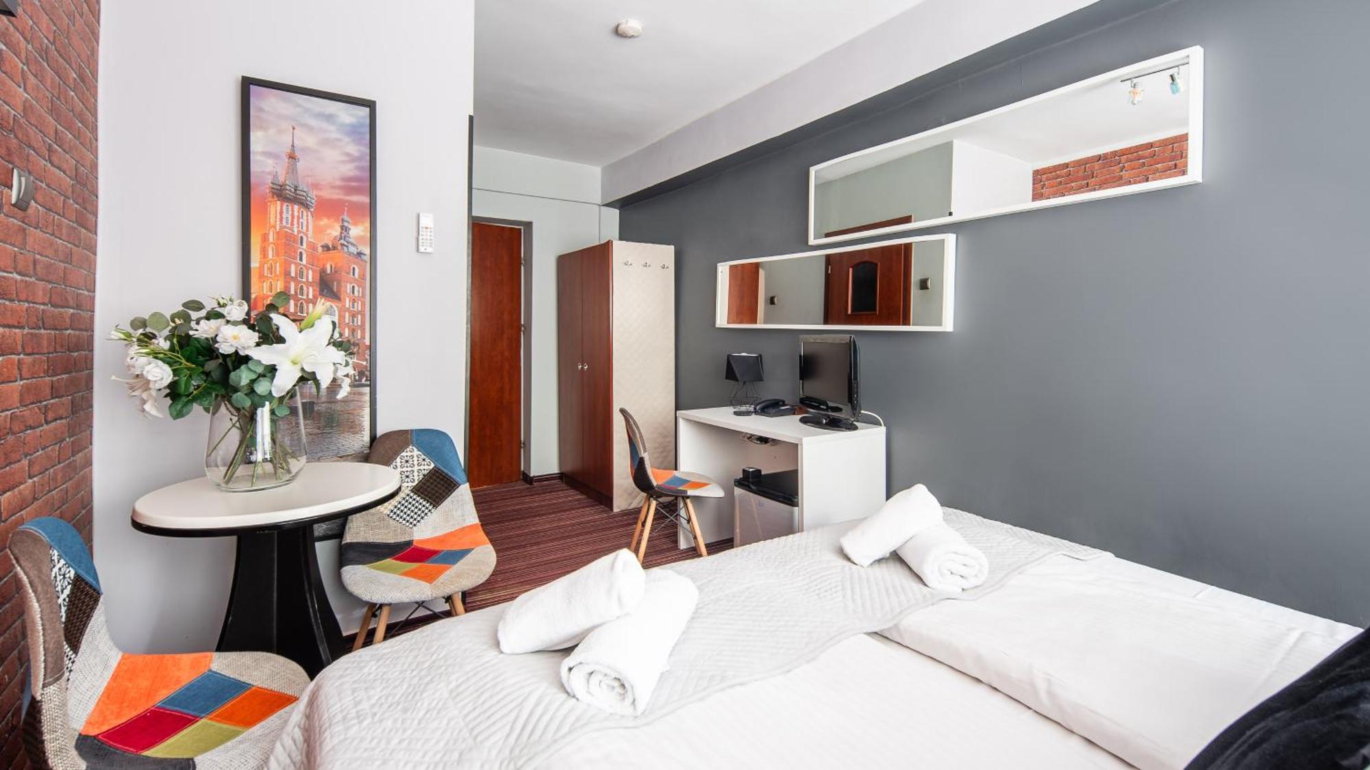 Hotel Delta Краків Екстер'єр фото