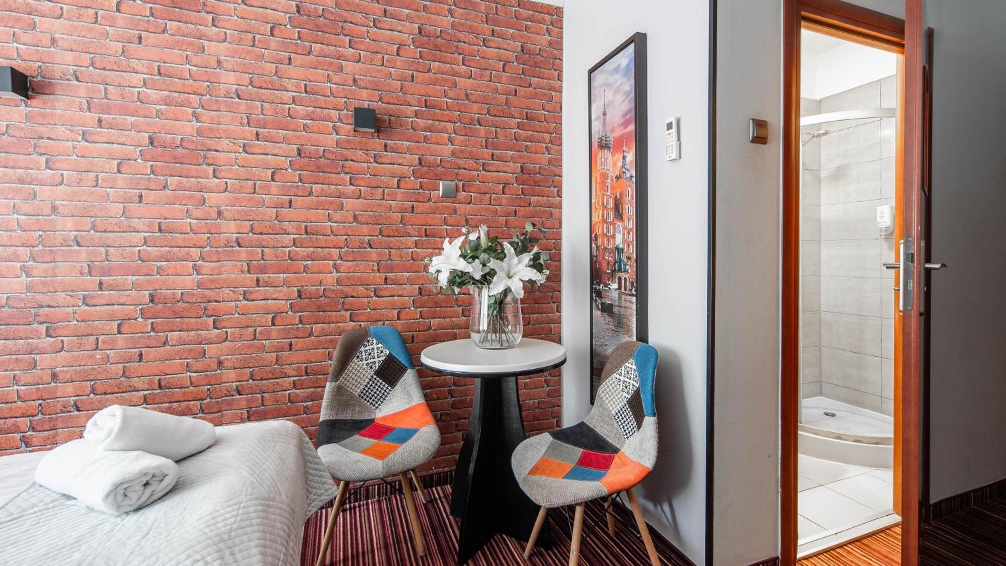 Hotel Delta Краків Екстер'єр фото