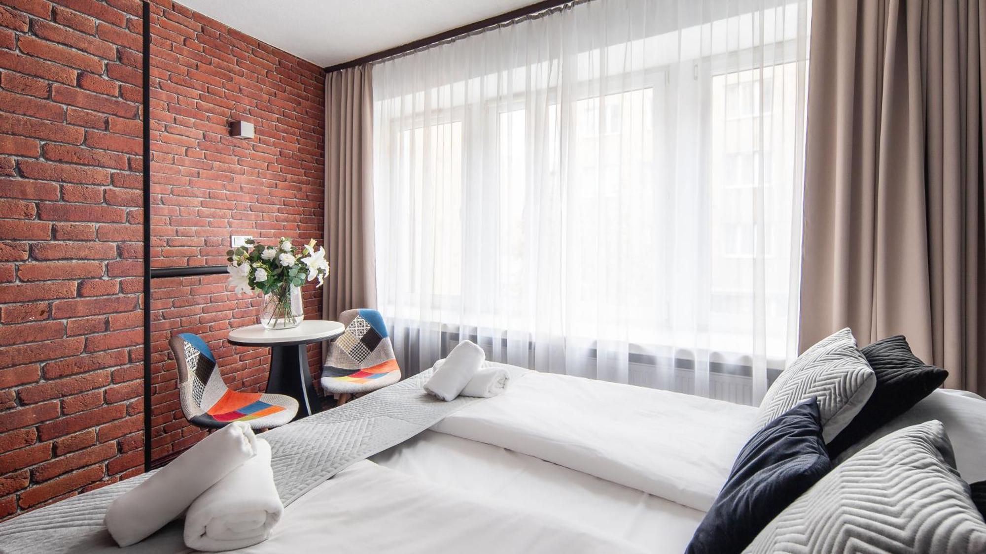 Hotel Delta Краків Екстер'єр фото